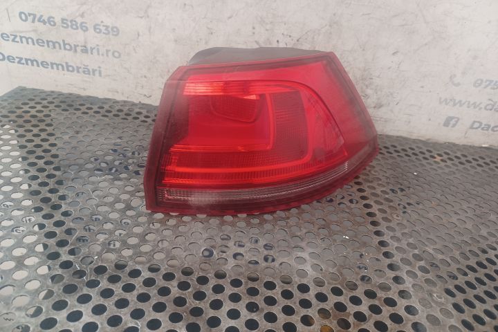 Lampa / Tripla stop dreapta pe aripa 5G9945096C MX1253 Volkswagen VW