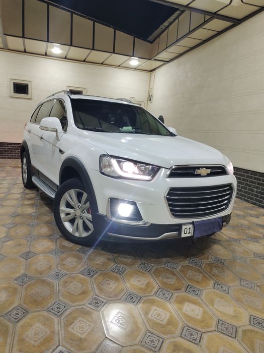 Captiva 3/4 qilingan xujjatdayam Avtomat rangi Oq benzinda