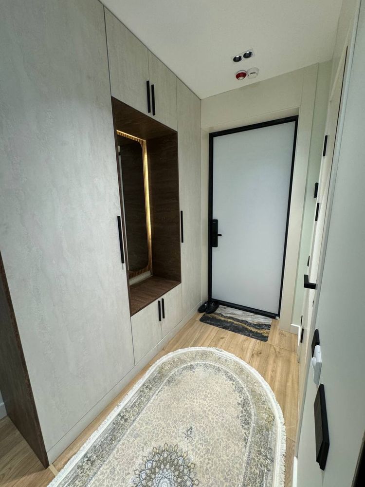 Продажа евро кв NRG U - TOWER 2/16/27 45м2 люкс ремонт