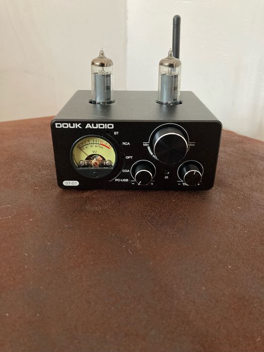 Усилвател Douk Audio ST-01 Amplifier, 200W, Bluetooth, Optical, USB