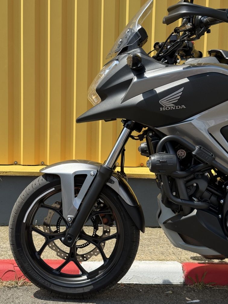 HONDA NC750X 2015