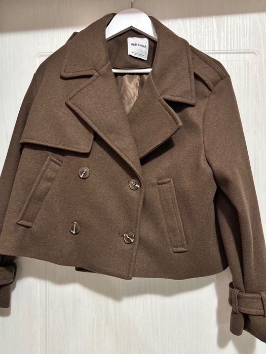 Палто на bershka