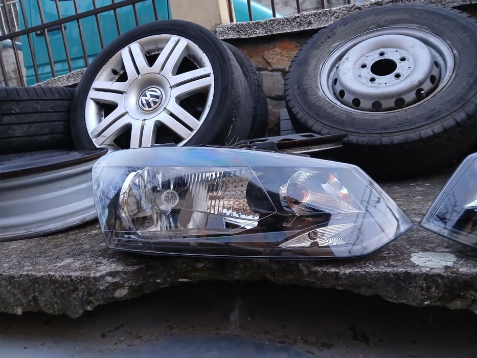 Оригинални фарове за vw polo.5- 6R.2009-2014-година.