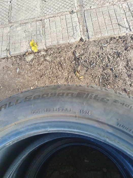 Зимни всесезонни гуми 3бр 225/50/17 DOT 1024