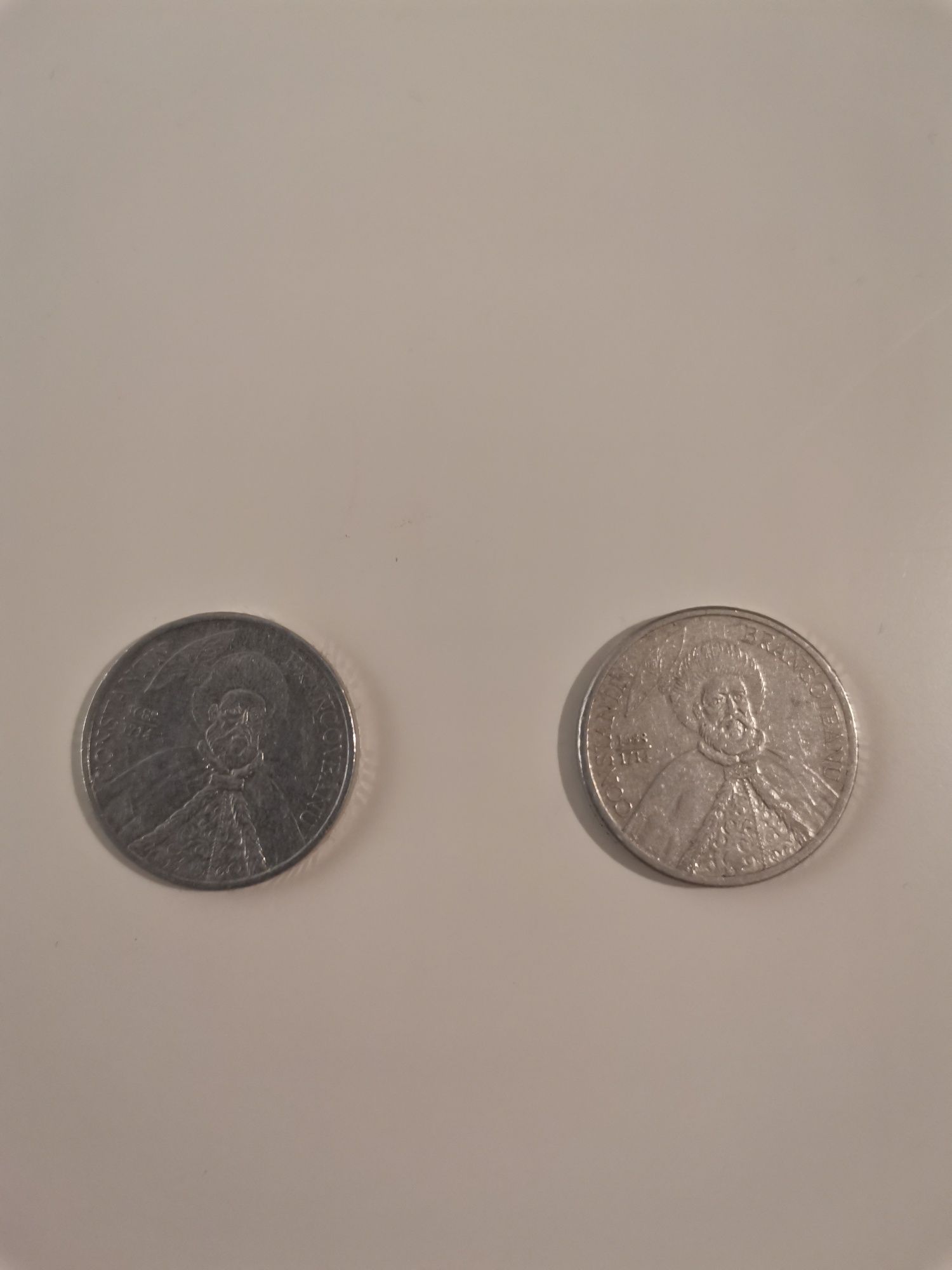 Monede vechi 1000lei anul 2001 și 2004