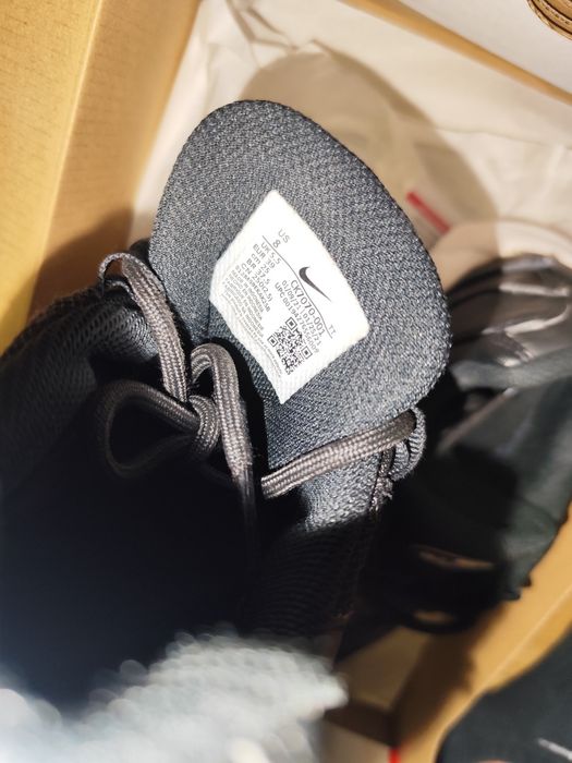 nike air max 95 black and white