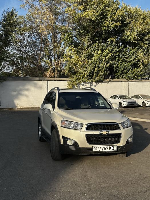 Chevrolet Captiva 2012 MT
