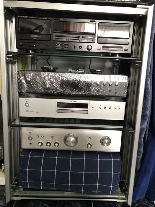 DENON PMA-710 AE High-Curent ca NOU impecabil cu telecomanda originală