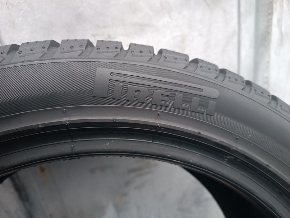 205/50/17 Pirelli