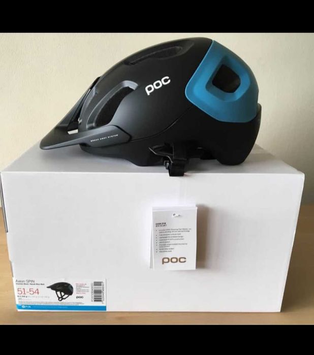 Нова каска Poc Axion Spin