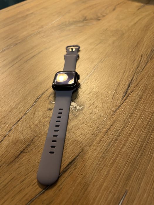 Apple Watch 7 Nike - 41 90%  baterie