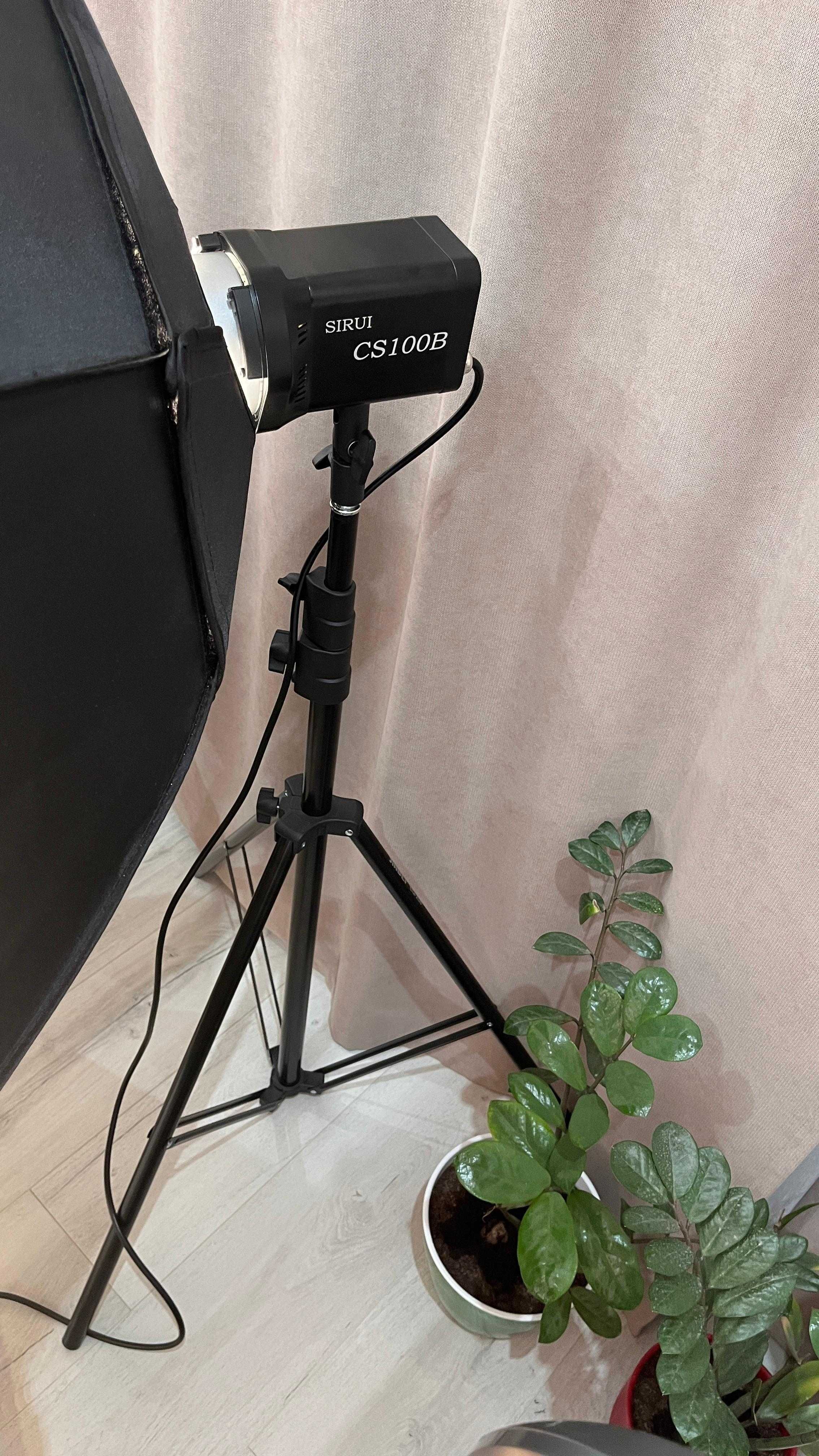 продам постоянный свет софтбокс SIRUI CS100B