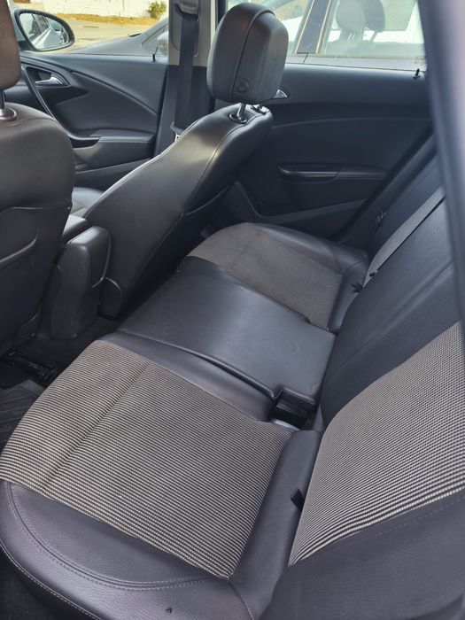 Opel Astra J an 2016 1.6d