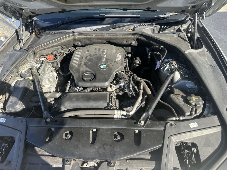 Dezmembrez bmw f10 facelift