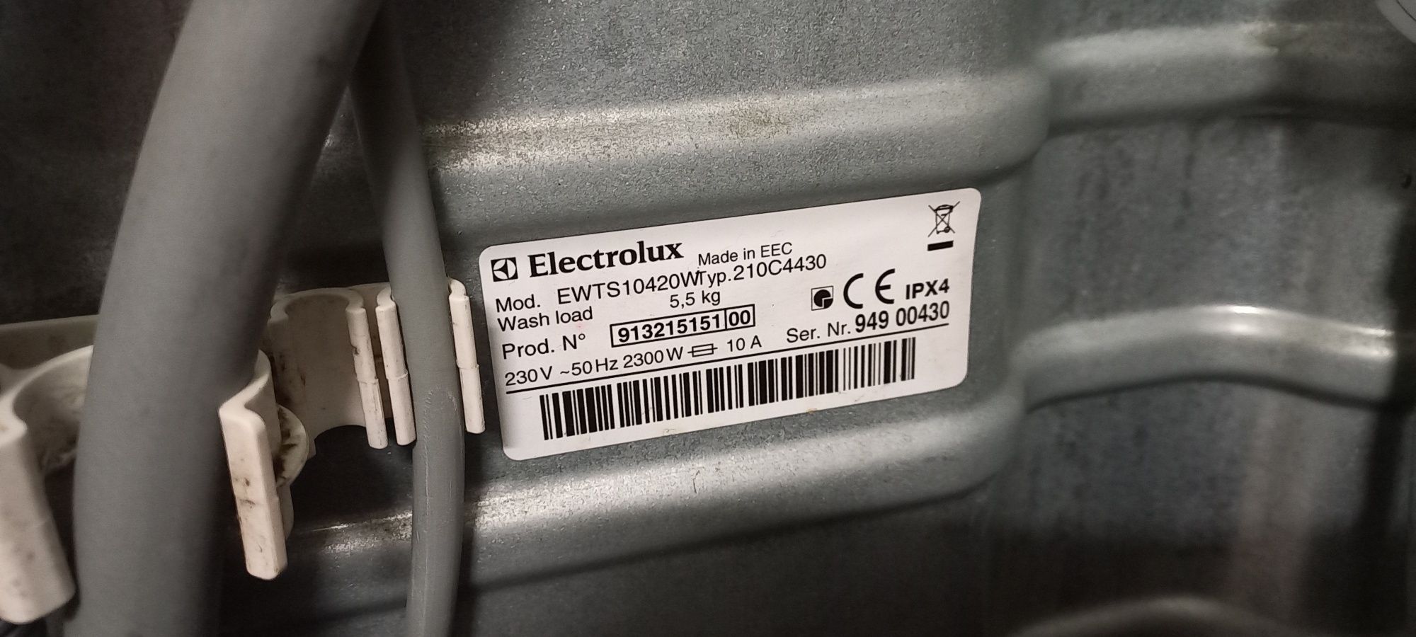 Пералня-Electrolux EWTS10420W/ Съдомиялна -ESF2450S