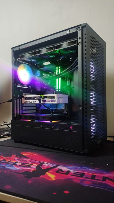 Colorful iGame RTX 4060 Ultra W DUO OC 8GB-V 8 Гб