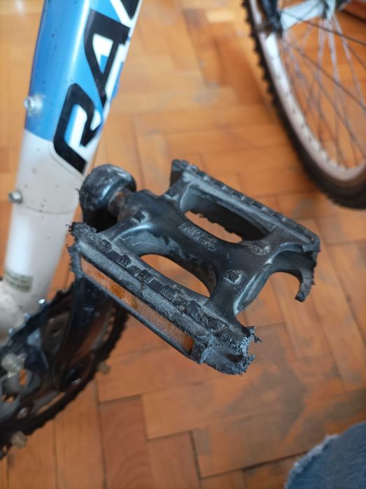 Велосипед и тротинетка