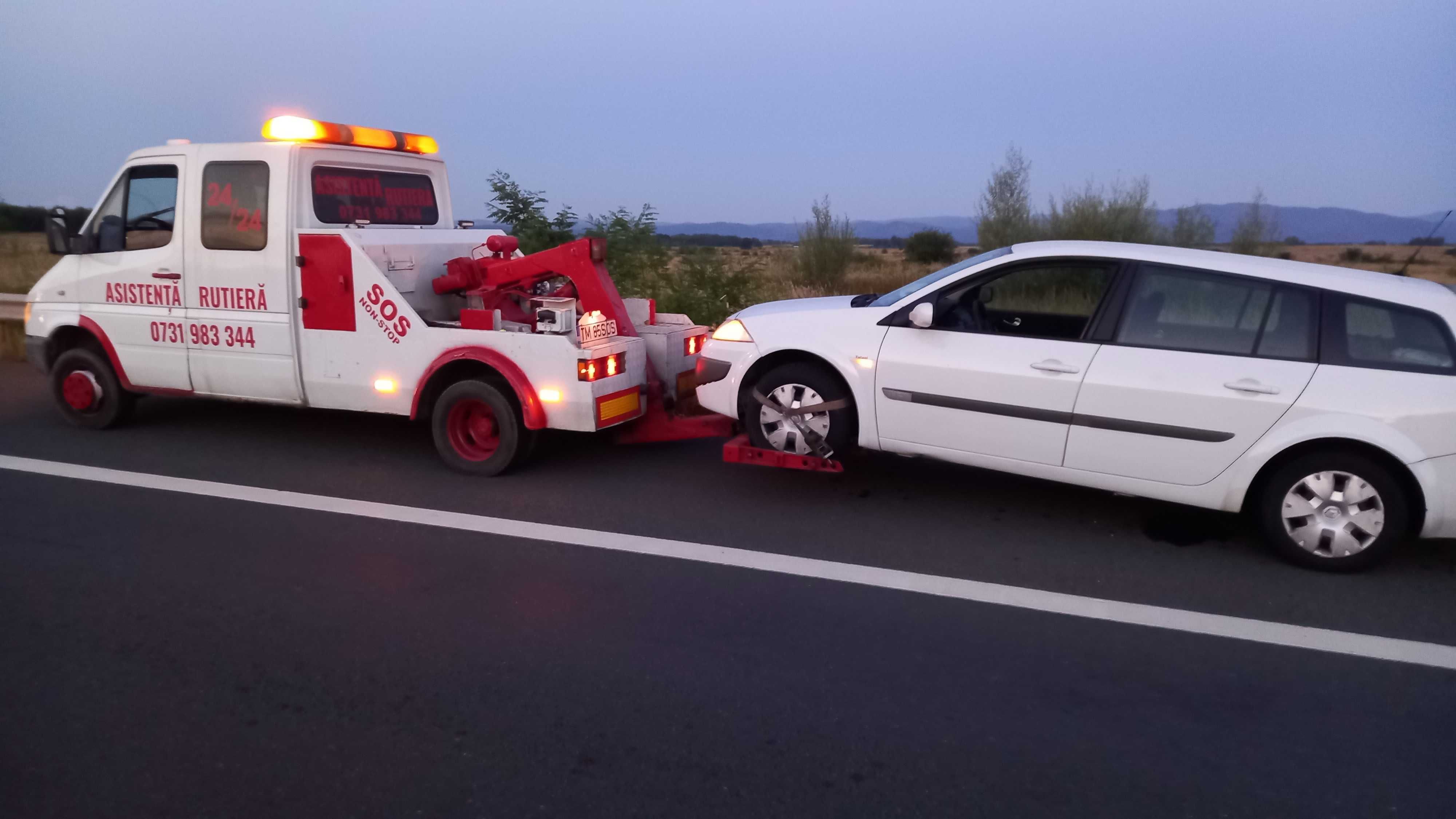 Tractari /Transport Auto Non Stop Interventie Accident