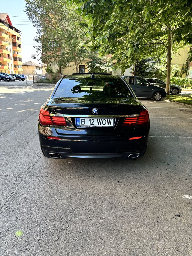 Vand bmw 750 xd m pachet