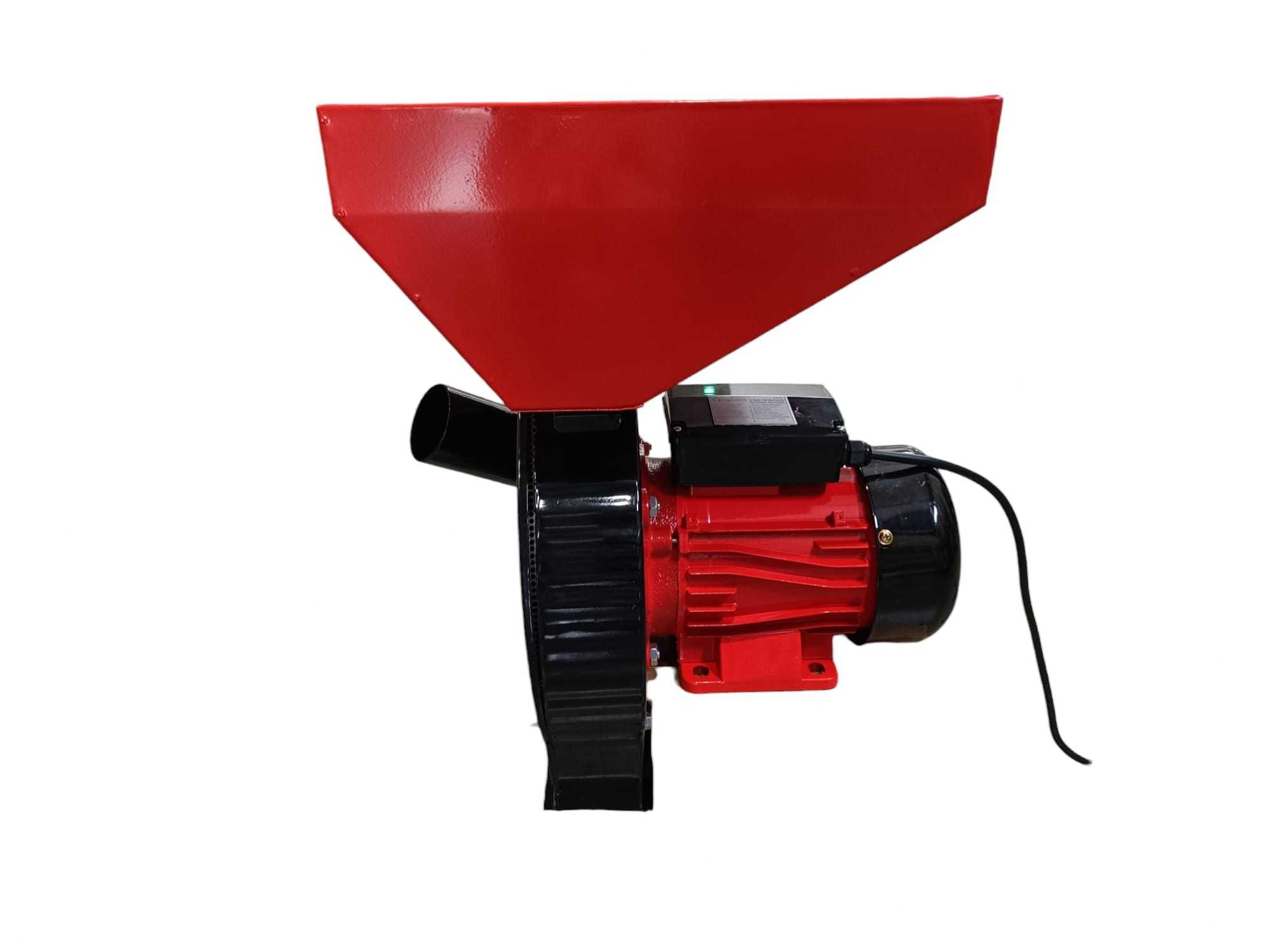 Moara electrica YAMAMOTO 3900 watt ..