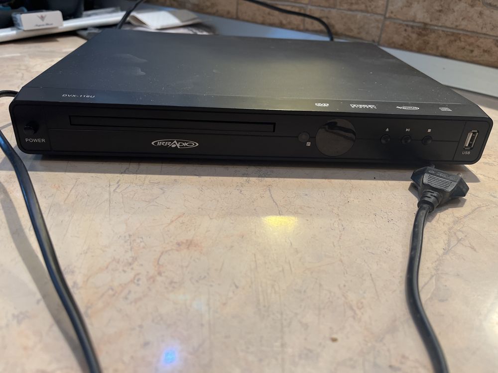 DVD Player IRRADIO, MP3, Audio-CD, cu telecomanda, impecabil