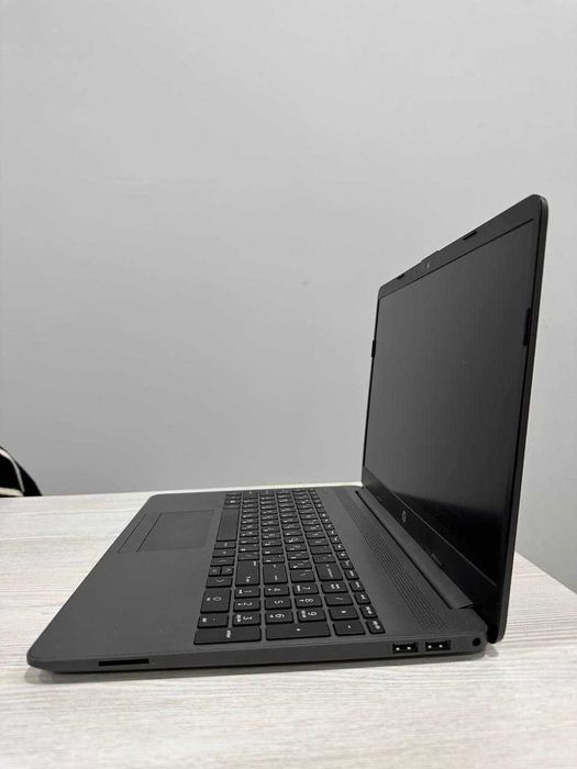 HP noutbook sotiladi narxini kelishamiz