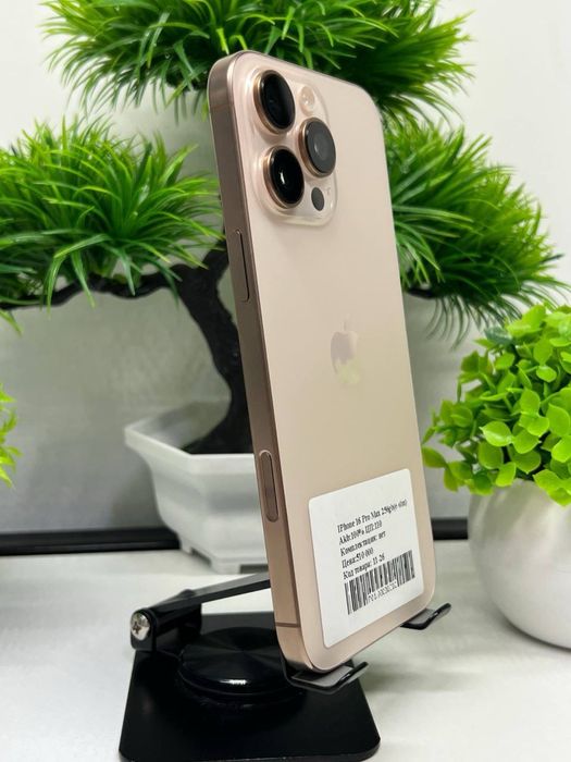 IPhone 16 Pro Max 256gb(e-sim)