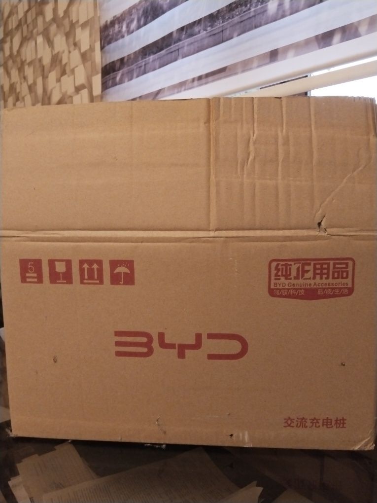Продаётся зарядка на BYD 7kv новая