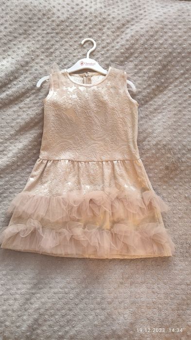 Платье детское для девочки нежное, красивое