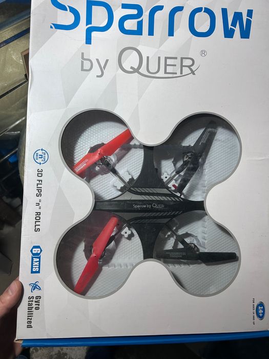 Vând un radiator și tot din poze