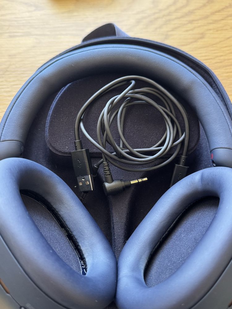 Sony WH-1000XM5 Гаранция!