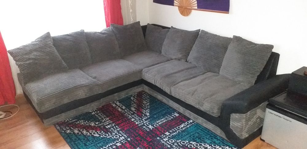Coltar,Pat living Negru cu Cenusiu