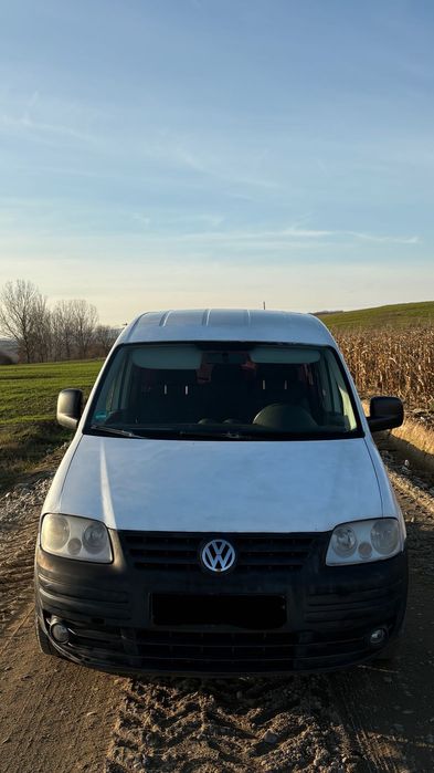 Vând urgent VW Caddy 1.9 TDI 4x4 105 cp