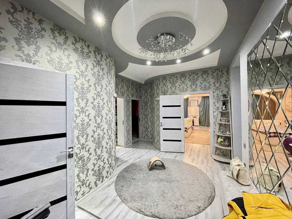 ПРОДАЕТСЯ 4/5/9 196м2 на: Ц-5  Юнусабадский район