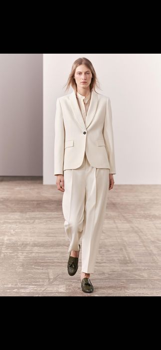 Pantaloni Noi cu eticheta, Zara