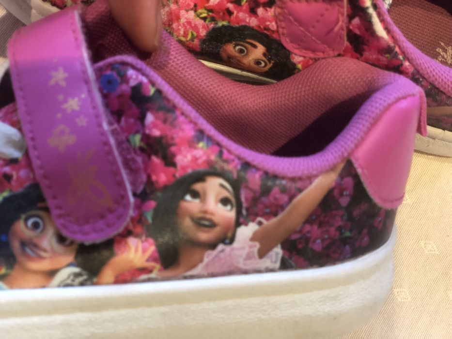 Encanto Disney H&M плитки кецове (подходящи при дъжд) 28 ном