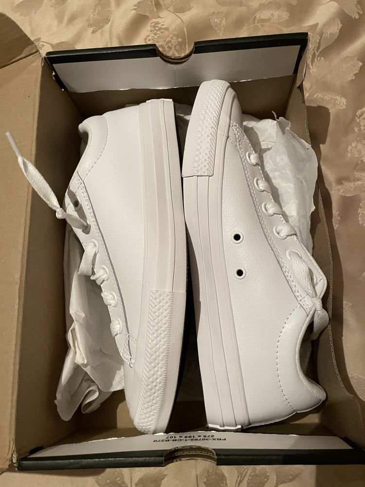 Дамски кецове Convers