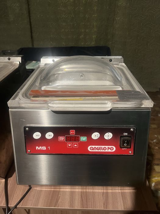 Вакуумный упаковщик Angelo Po Италия Вакууматор