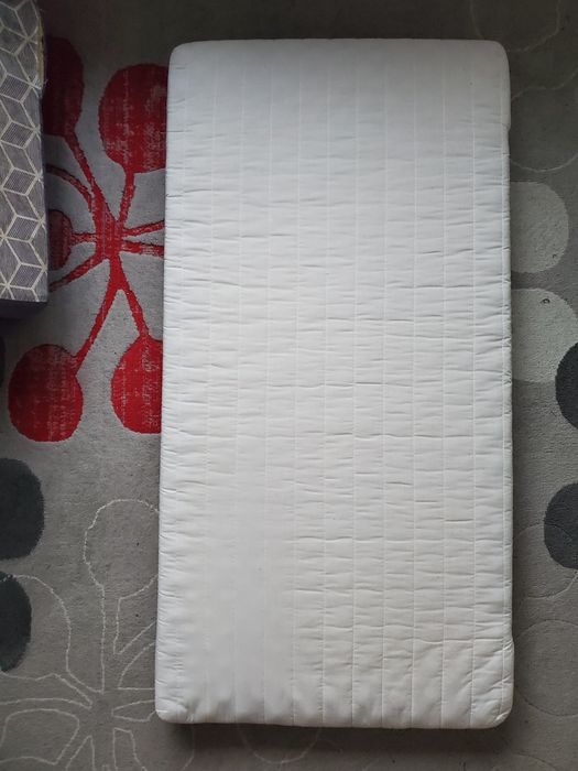 Saltea bebe patut Ikea