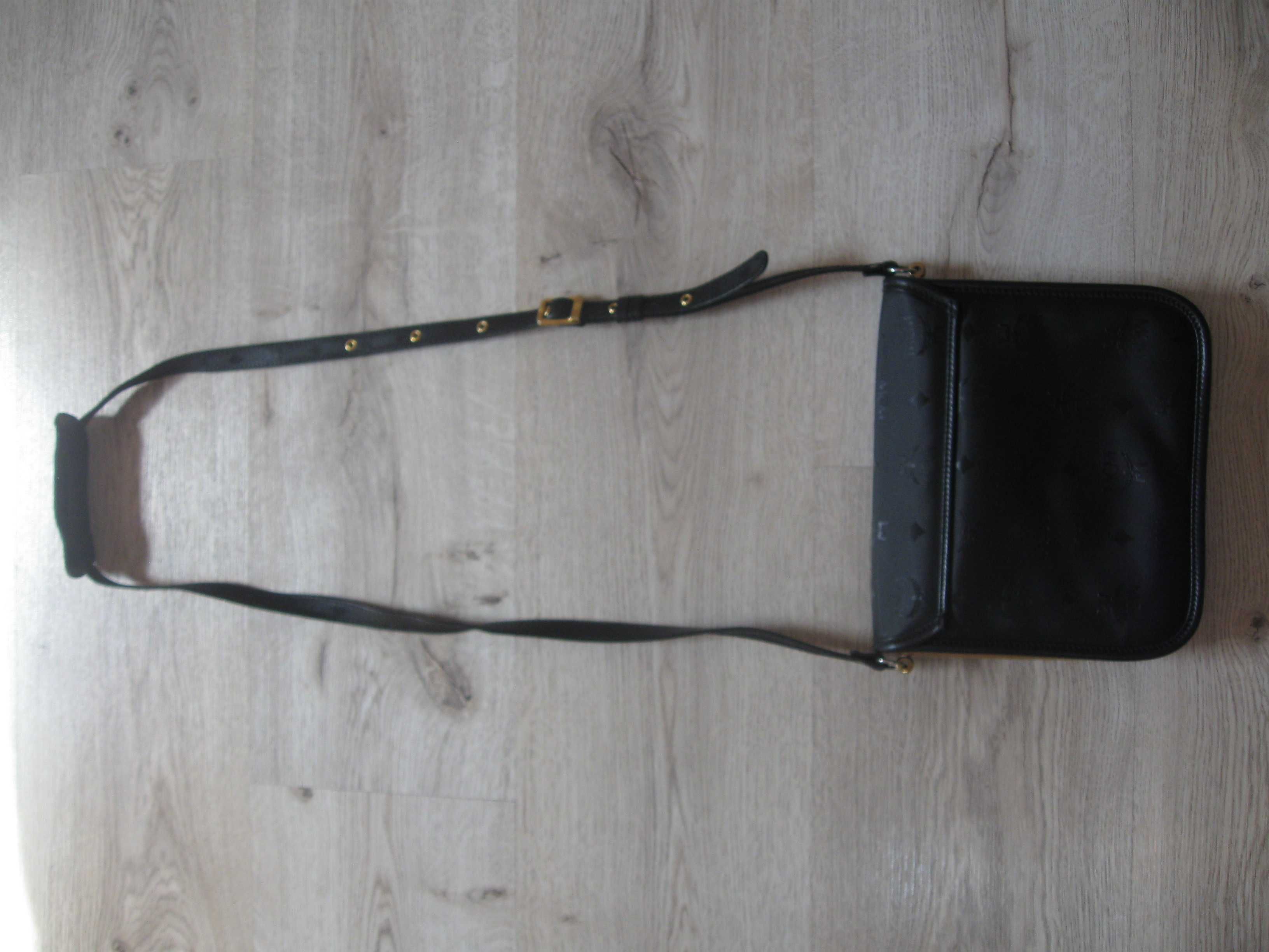 MCM handmade design by Michael Cromer оригинална дамска мини чанта