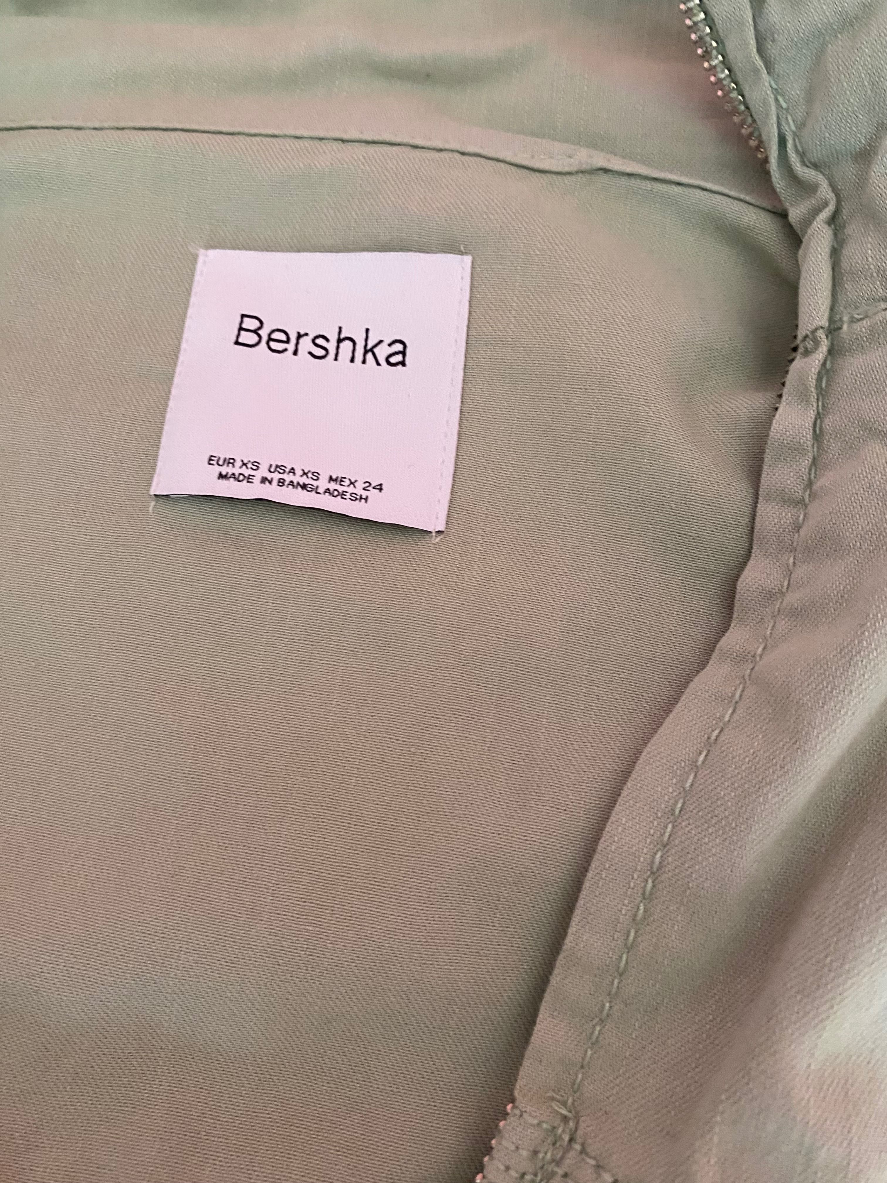 Дамски яке Bershk