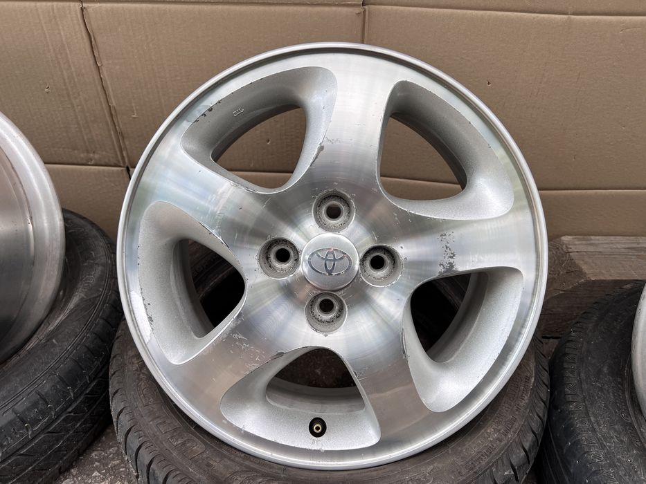 Джанти за тойота ярис toyota yaris 15” 4x100 6j ET45
