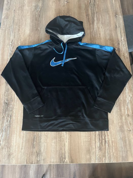 Nike therma fit hoodie