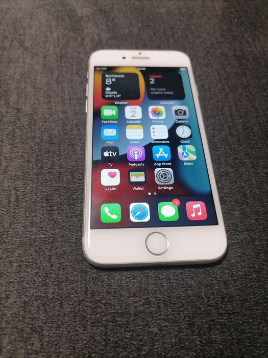 Vand iPhone 7 Silver 128Gb sau schimb