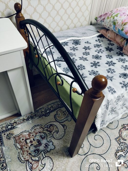 Продам односпалный кроват