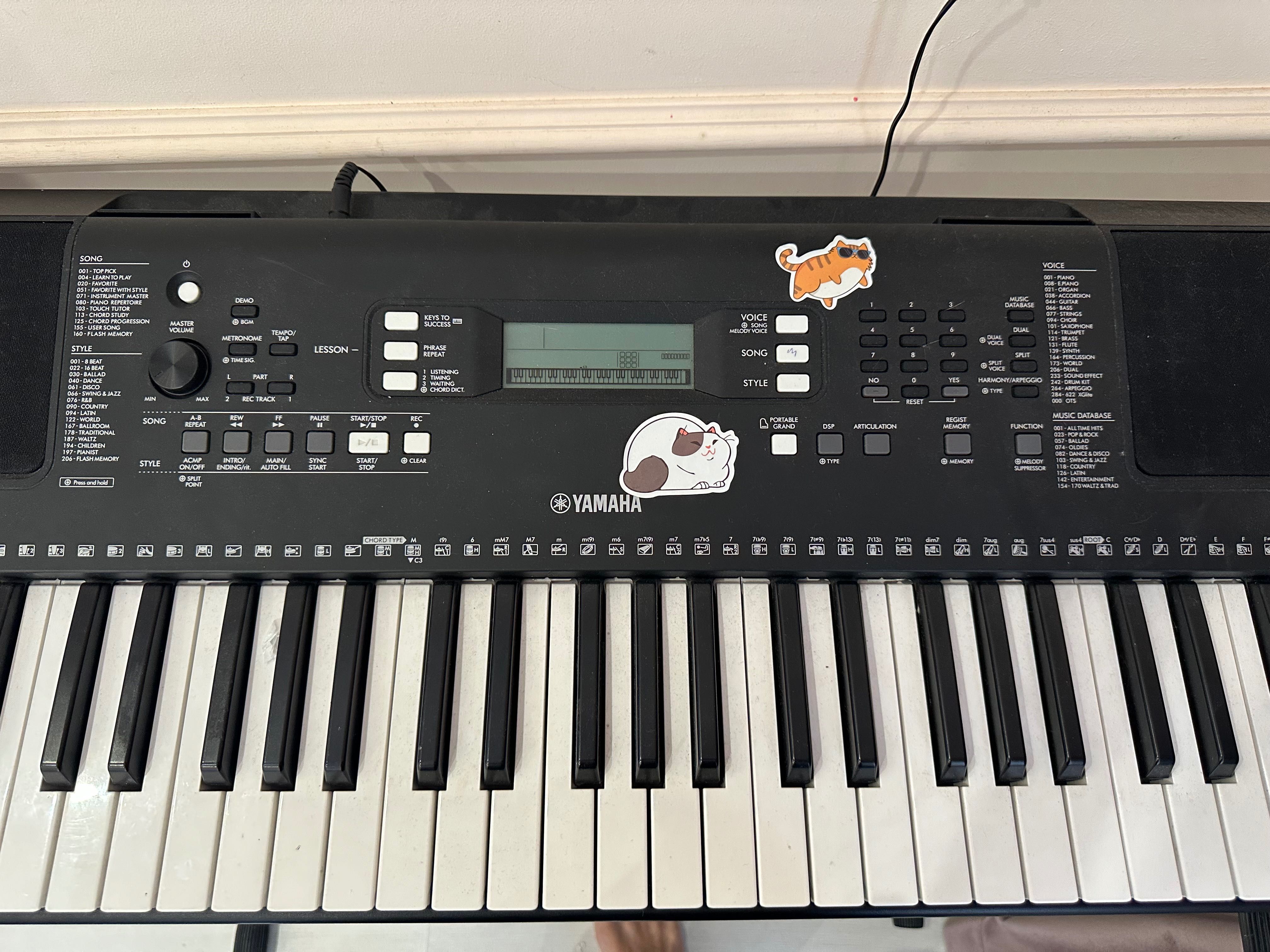 Синтезатор Yamaha PSR-E373 Black + стойка