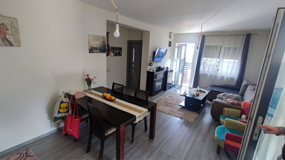 Casa parter 3 camere