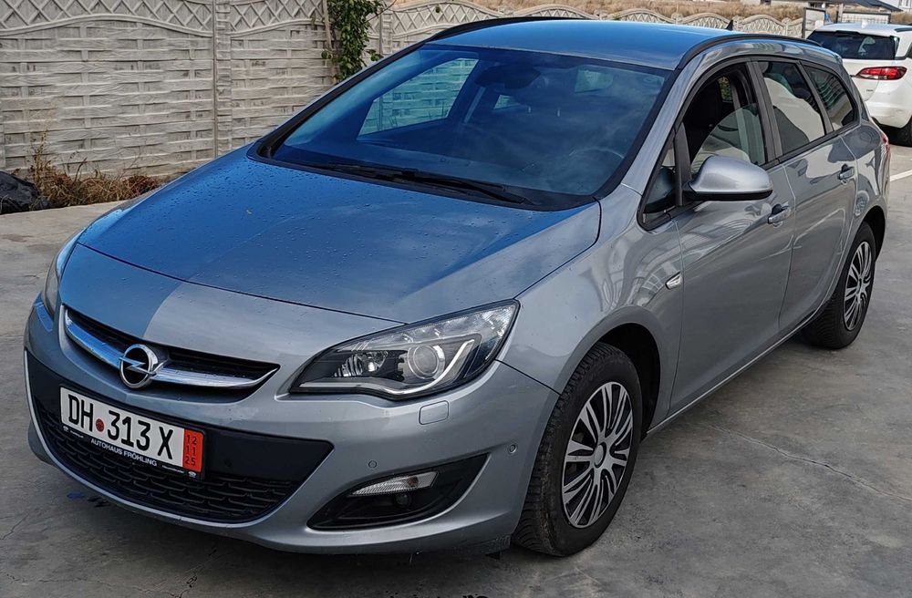 OPEL ASTRA J*1.6 CDTI ECO flex*2015*Euro 6*xenon*scaune+volan incalzit