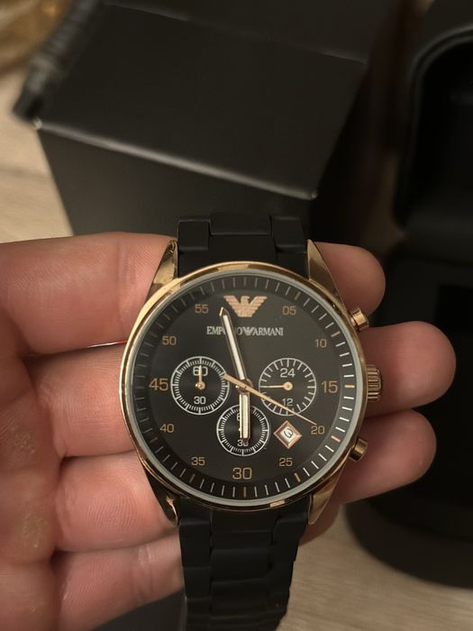 часовник Emporio Armani