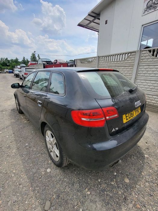 Bara fata / Aripa fata stanga/ Capota fata Audi A3 2011